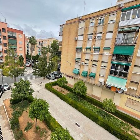 Habitacion Privada En Piso Compartido Hotell Valencia Exteriör bild